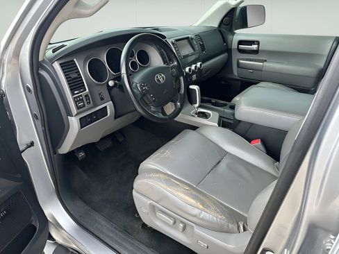 Used 2013 Toyota Sequoia Limited RWD image 10
