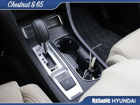 Used 2025 Subaru Ascent Premium AWD/4WD image 39