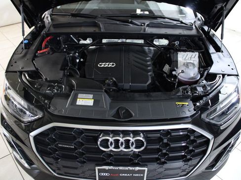 Certified 2025 Audi Q5 2.0T Premium Plus w/ Premium Plus Package image 18