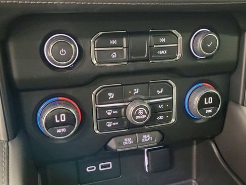 Used 2022 Chevrolet Tahoe LS image 29