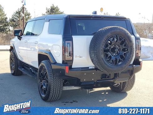 Used 2025 GMC Hummer EV 2X image 3