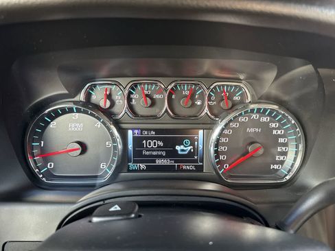 Used 2018 Chevrolet Tahoe LT AWD/4WD image 18