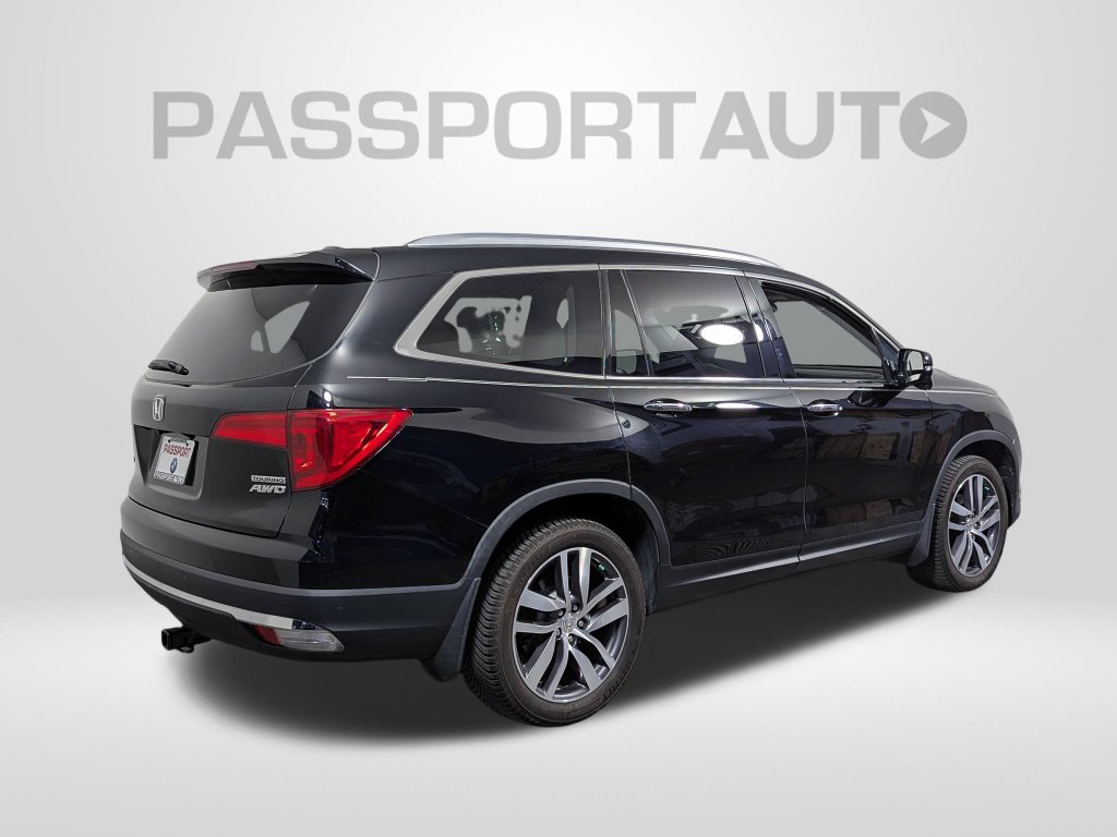 Used 2017 Honda Pilot Touring image 6
