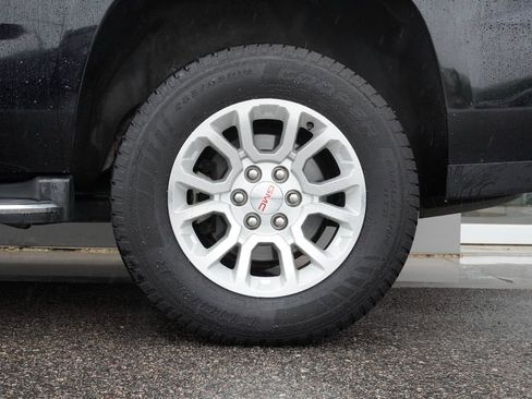 Used 2015 GMC Yukon SLT w/ Open Road Package AWD/4WD image 34
