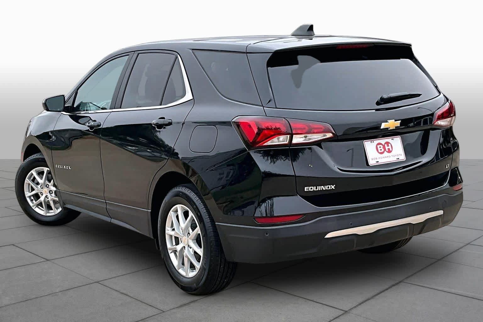 Used 2023 Chevrolet Equinox LT FWD image 12