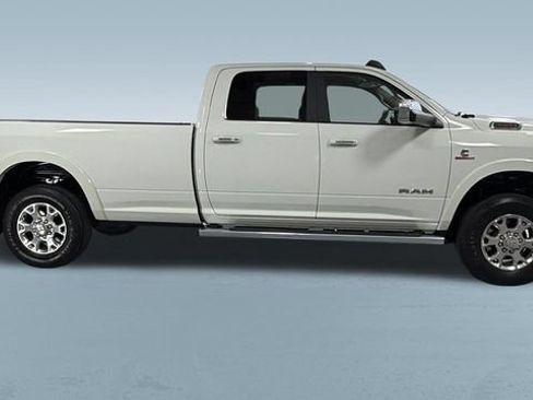 Used 2021 RAM 3500 Laramie w/ Cold Weather Group AWD/4WD image 7