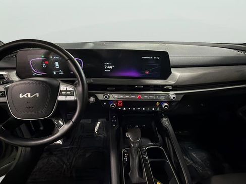 Used 2024 Kia Telluride EX X-Line image 9