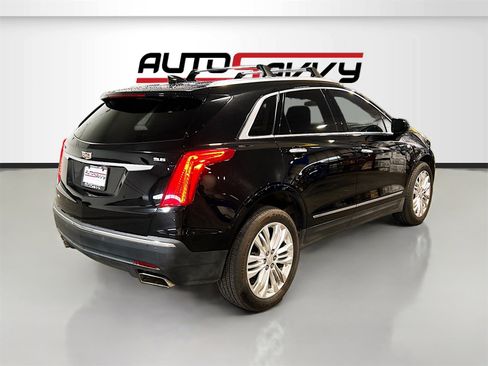 Used 2018 Cadillac XT5 Premium Luxury image 7