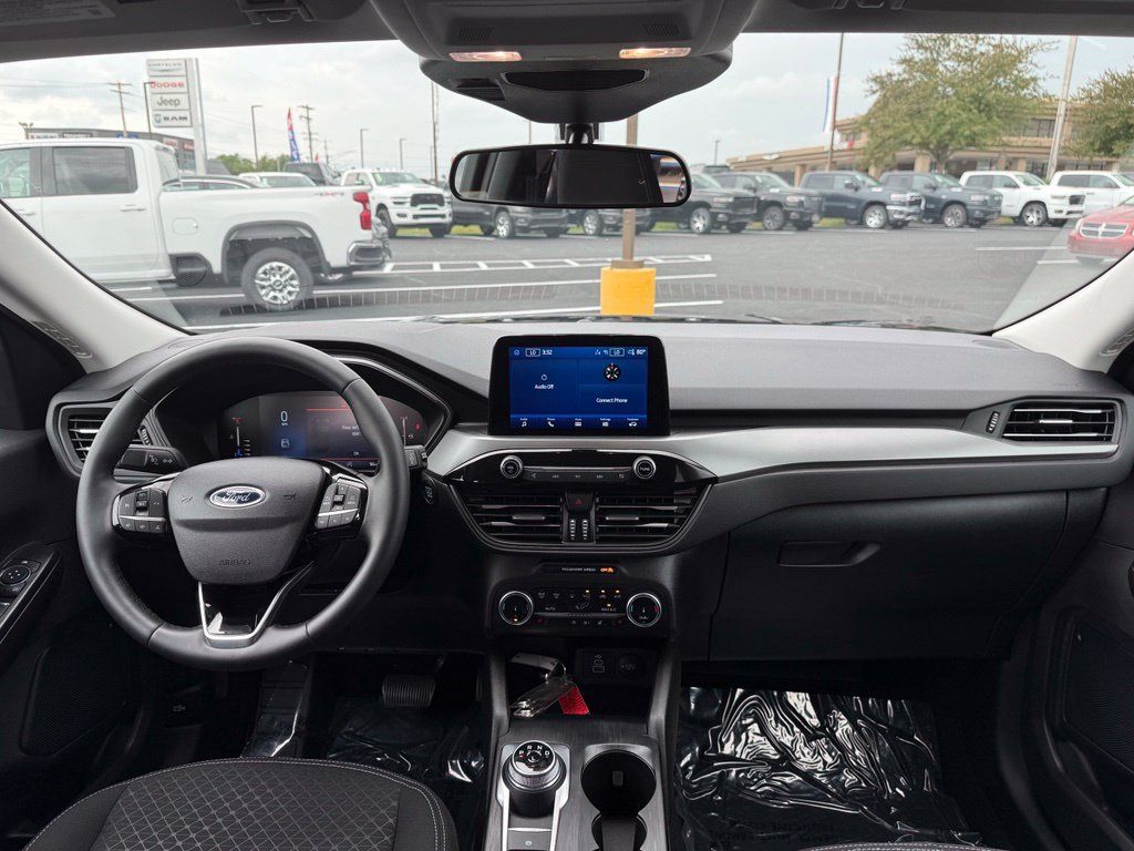 Used 2024 Ford Escape Active AWD/4WD image 11