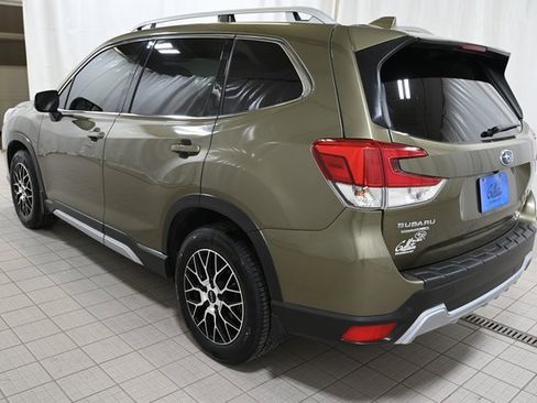 Used 2023 Subaru Forester Touring image 11