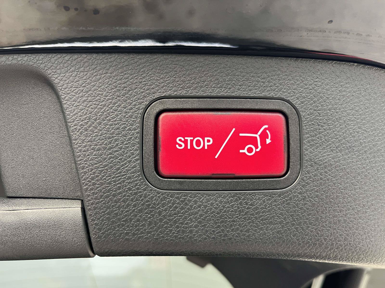 Used 2019 Mercedes-Benz GLA 250 4MATIC image 22