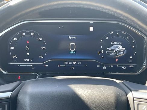 Used 2022 Chevrolet Silverado 1500 LT image 26