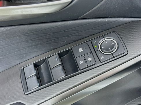 Used 2022 Lexus IS 350 F Sport RWD image 18