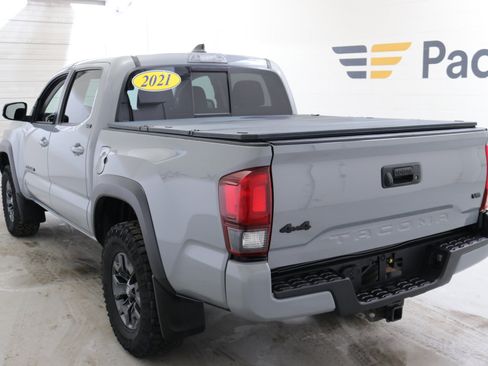 Used 2021 Toyota Tacoma SR5 image 7