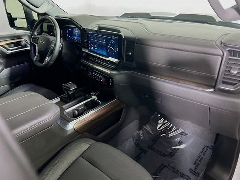 Used 2023 Chevrolet Silverado 1500 LT Trail Boss w/ Protection Package image 26