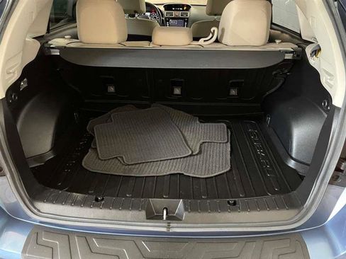 Used 2017 Subaru Crosstrek 2.0i Premium image 27