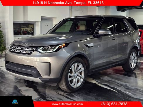 Used 2018 Land Rover Discovery HSE image 6
