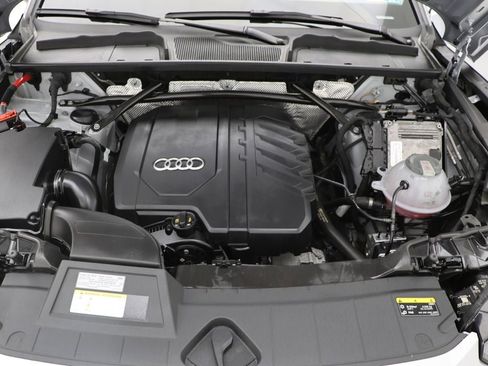 Used 2023 Audi Q5 2.0T Premium w/ Convenience Package AWD/4WD image 26