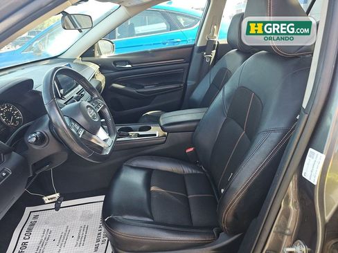 Used 2022 Nissan Altima 2.5 SR FWD image 10
