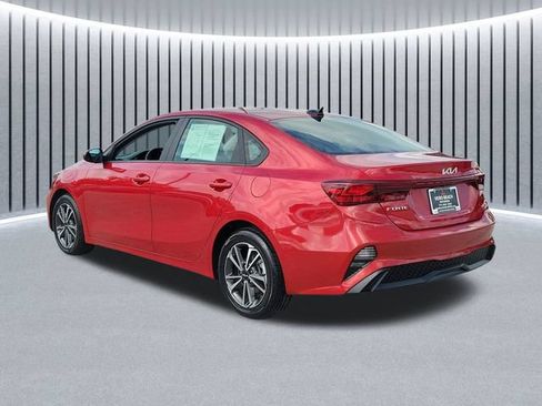 Used 2024 Kia Forte LXS FWD image 4