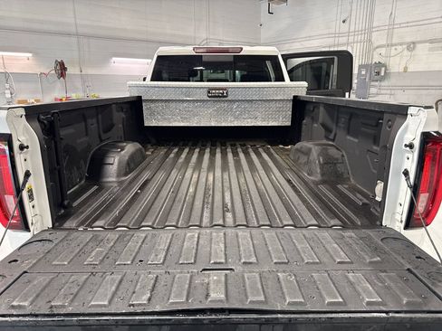 Used 2021 GMC Sierra 2500 SLT AWD/4WD image 43
