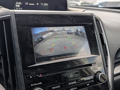 Used 2023 Subaru Forester Premium image 27