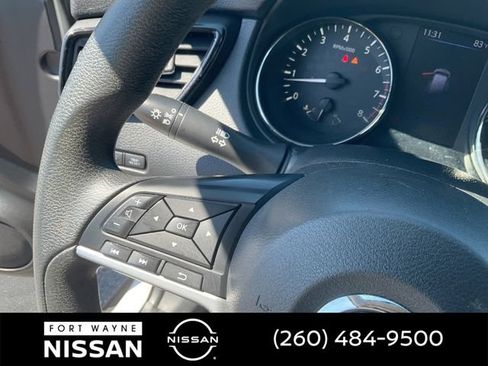 Used 2018 Nissan Rogue S FWD image 22