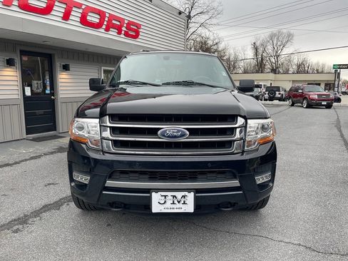 Used 2017 Ford Expedition Limited w/ Equipment Group 301A image 2