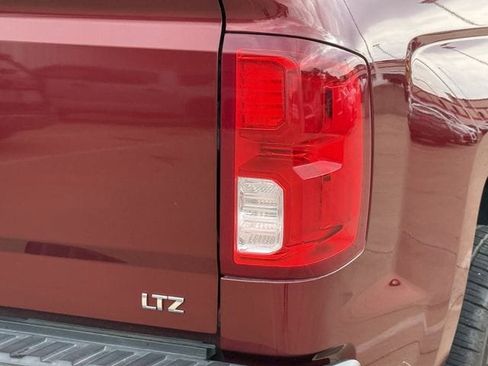 Used 2016 Chevrolet Silverado 1500 LTZ w/ Texas Edition RWD image 6