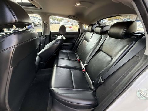 Certified 2024 Acura Integra Base image 22