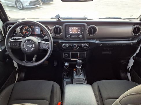 Used 2021 Jeep Wrangler Unlimited Sport image 10