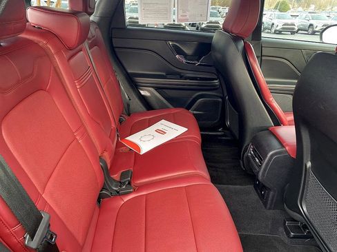 Used 2023 Lincoln Corsair Reserve w/ Jet Appearance Package image 22