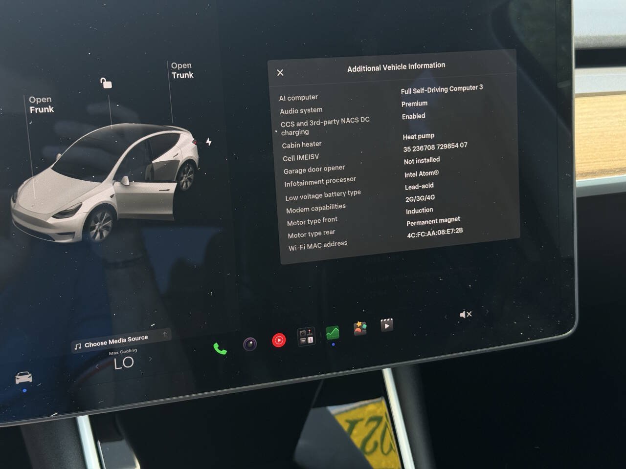 Used 2021 Tesla Model Y Long Range AWD/4WD image 20