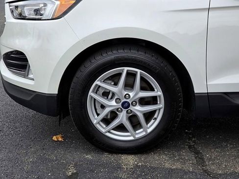 Used 2022 Ford Edge SEL w/ Convenience Package image 13