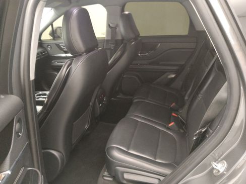 Used 2021 Lincoln Corsair Reserve image 18