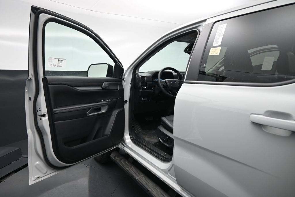 New 2026 Ford Ranger Lariat w/ FX4 Off-Road Package AWD/4WD image 8
