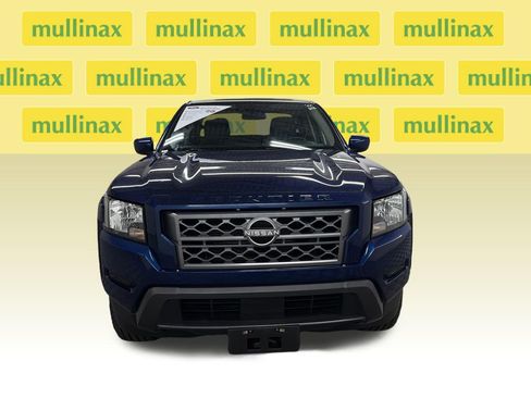 Used 2022 Nissan Frontier SV RWD image 15