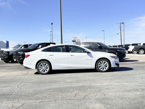 Used 2024 Chevrolet Malibu LT image 4