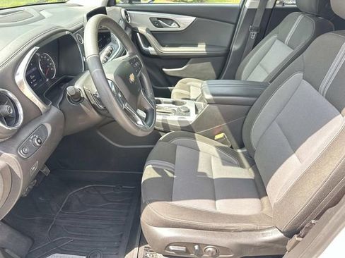 Used 2023 Chevrolet Blazer LT w/ Convenience Package FWD image 18