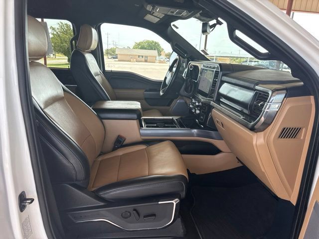 Used 2024 Ford F350 Lariat w/ FX4 Off-Road Package AWD/4WD image 12