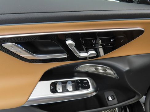 Certified 2025 Mercedes-Benz E 450 4MATIC Sedan image 23