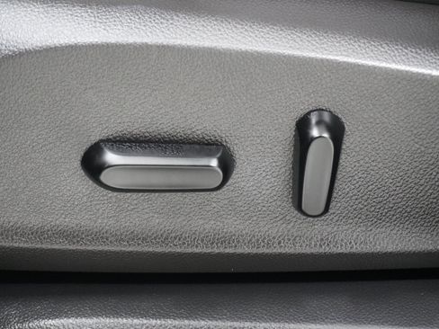 Used 2020 Buick Envision Essence image 15