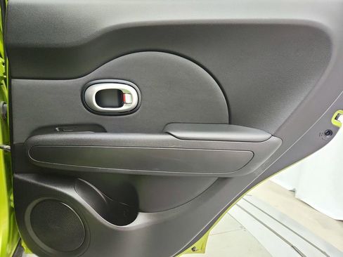 Used 2014 Kia Soul image 27
