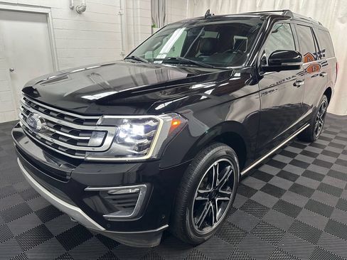 Used 2021 Ford Expedition Limited AWD/4WD image 4
