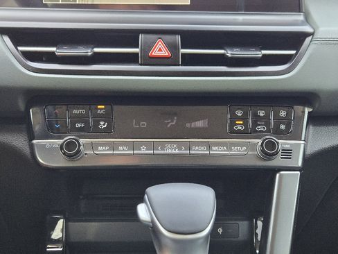 Used 2025 Kia Seltos SX w/ SX Sunroof Package image 20