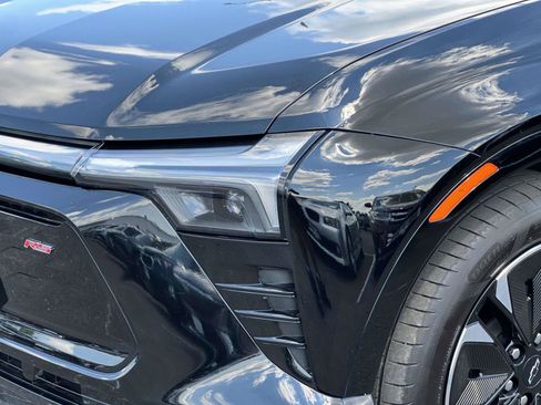 Used 2024 Chevrolet Blazer EV RS AWD/4WD image 26