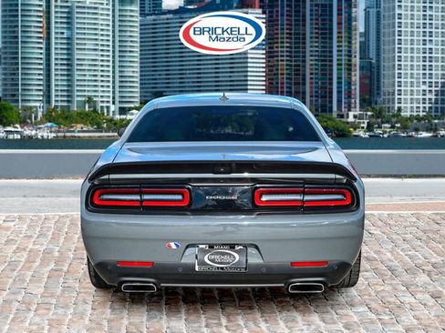 Used 2019 Dodge Challenger R/T Scat Pack image 3