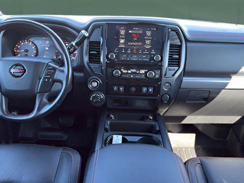 Used 2021 Nissan Titan PRO-4X w/ Pro-4x Convenience Package image 26