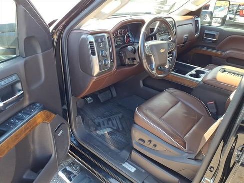 Used 2019 Chevrolet Silverado 3500 High Country w/ Duramax Plus Package image 10