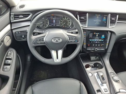 Used 2025 INFINITI QX50 Luxe image 21